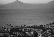 Θέλω να πάγω στο γιαλό