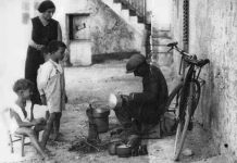 Αστρίτσι απου πρόβαλε