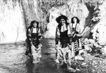 Σεις ψηλές, λιγνές κοπέλες