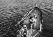 Άσπρη βαρκούλα