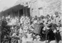 Πάλ’ ήρθει πάλι πρόβαλε