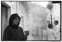 Εκειά που σμίγουν οι καιροί